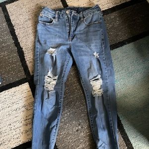 Blue Aeropostale distressed high rise jeggings